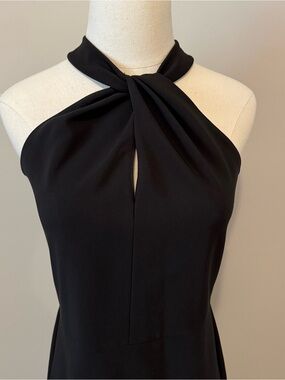 Just...Taylor Black Twist Halter Dress